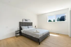 Luxury & Brand-new 3BD House - Image 4