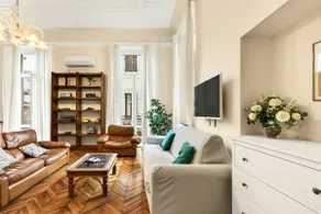 NoLo Milan · 9 guests · 3 bedrooms · Metro M1 Duomo - Image 3