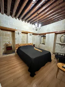 130-Year-Old Stone Mansion - Mine Guest House - Image 5