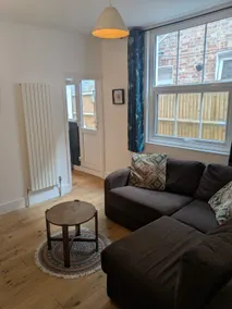Handy City Apartment - Image 4