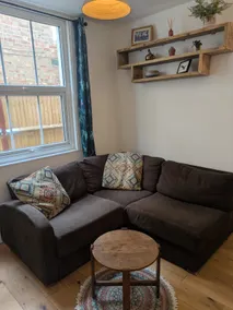 Handy City Apartment - Image 5
