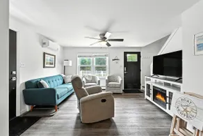 Salty Box Cottage - Image 2