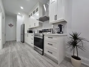 Private one bedroom suite - Image 3