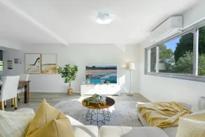 Collaroy 3Br Beach Home with Large Pool Ground Floor - Image 2