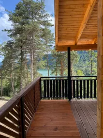 Premium Lodge & SPA panoramic view of the Ain River - Image 3