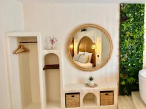 Myria Suite, Balneo & Cinema - 1 hour from Paris - Image 3