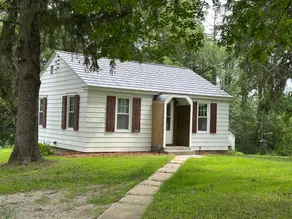 Annie's Place - Image 5