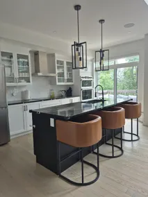 Modern Comfort + Private View Very close to Ottawa - Image 3