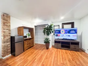 Private Guest Suite Studio in Lilburn, KING BED - Image 3