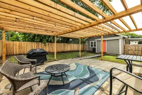 The Peach on Route 66/TV in Both Bedrooms/Pergola - Image 2