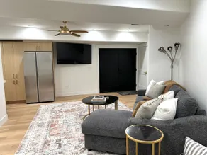 New bsmt apt - Separate entrance - Image 2