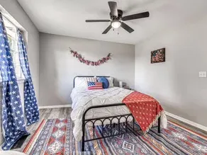 The USA Home - Nice backyard + brand new kitchen! - Image 5