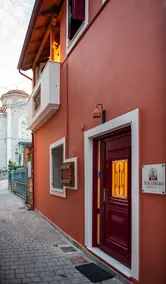 Tollmere Hospitality Λύχνος suite - Image 2