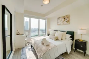 Stylish Open Concept Condo with Gym - Image 3