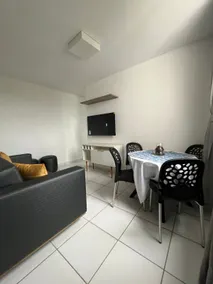 Business/leisure, 4 single beds - Image 3