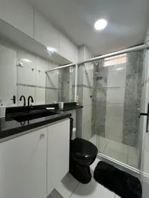 Business/leisure, 4 single beds - Image 5