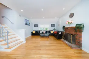 17 - 4BR Randolph - Cozy & Private Single House - Image 5