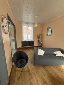 Charming house near the city center. - Image 3