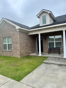 3 Bedroom 4 Bed Private Patio Home on GSU Campus - Image 1