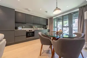 Leven Bank Ironworks apartment 36 - Image 4