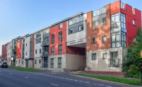 Modern 2 Bed Flat |10 Mins to NEC/BHX/HS2/Solihull - Image 3