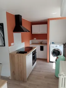 Apartment close to the Town Hall - Image 4