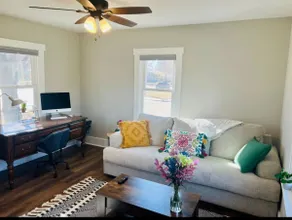 Cottage Haus - Image 2