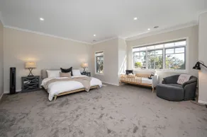 Solara House with Heated Pool and Cinema Room - Image 5