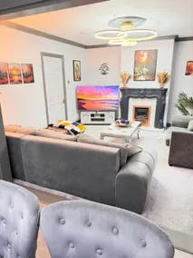 Seaside Retreat - Image 4