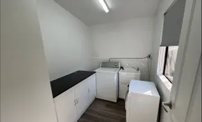 Fully Self Contained Guesthouse Retreat - Image 5