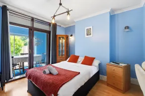 4 Bedroom Central Birmingham - Image 3