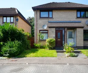 Modern 2 Bedroom Platinum Pad Glasgow City - Image 2