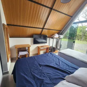Chalet at the Base of the Balloon with Hot and Cold Air 2 - Image 4