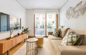 Flat in San Sebastián Old Town - Image 3