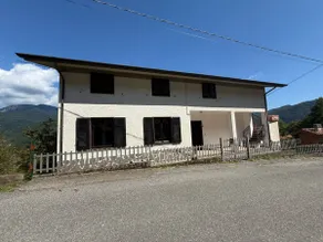 House with amazing views - Image 2