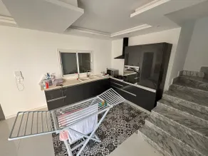 Beautiful luxury villa, no one opposite - Image 3