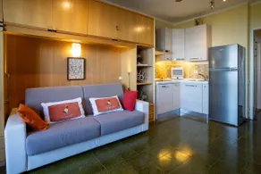 Sea view retreat: relax, pool and private bay. - Image 2