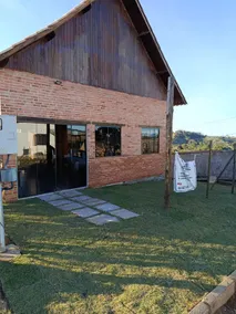 Pitangueiras Chalet - Image 4
