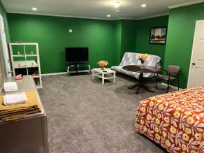 Roomy 2 bed 2 bath entire basement in family home - Image 5