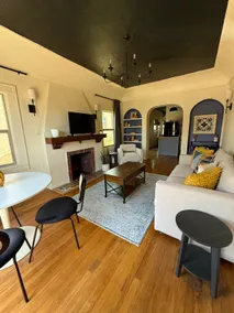 Casita del Arco | 1930s 1-BR in Five Points - Image 4