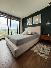 Relax in this apartment with secure parking - Image 4
