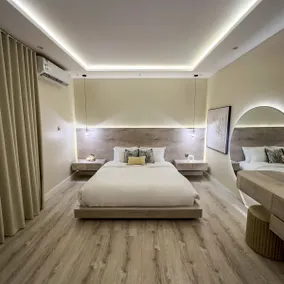 Stylish 1BR | Boulevard View | Self-Entry - Image 2
