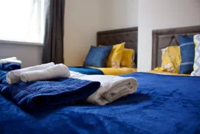Early Checkin Late Checkout, Sleep 7, Free Parking - Image 2