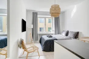 Live like a Local in the City Center! - Image 2