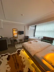 Ingola SUITE(RiverSide) - Image 2
