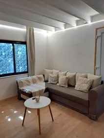 Peaceful house near the ocean - Image 3