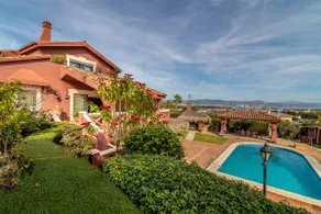 Villa Jimenez - 5 BEDROOMS - Image 3