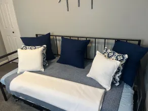 The Loft @ Point Pleasant w/ Fire Pit- near BWI - Image 4