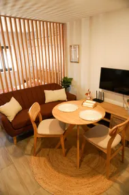 VIELA Guest House Premium - Image 2
