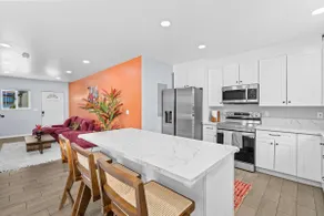 Boho Home | Minutes to Convention Center & Beach - Image 2